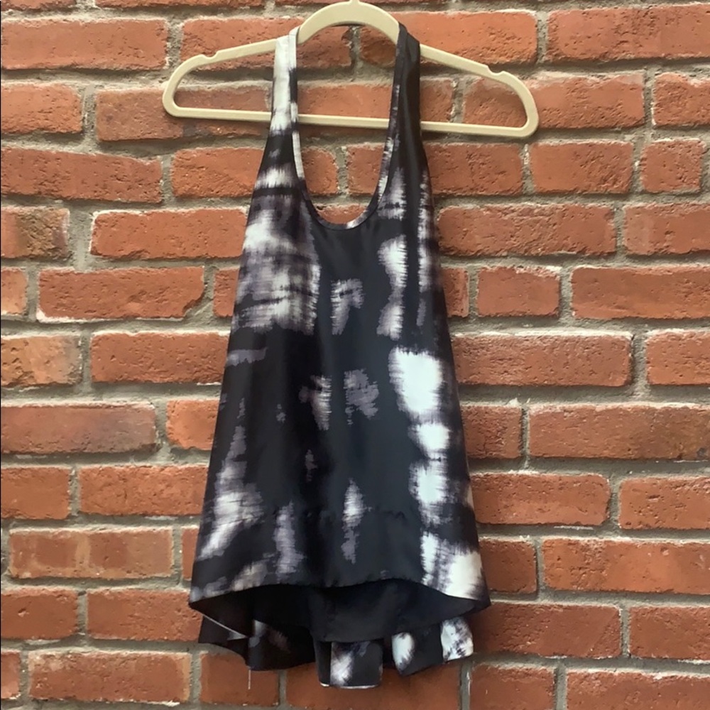 BCBG top.